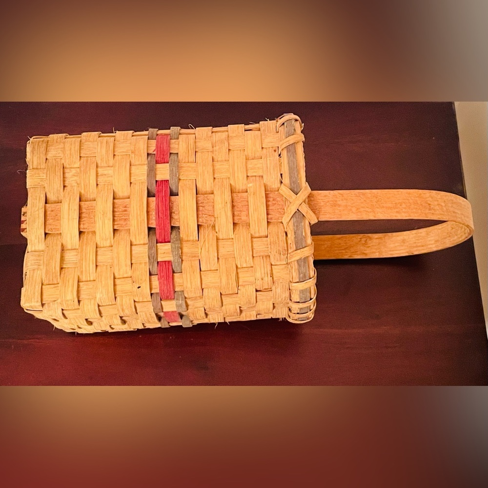 Vintage Primitive Wood Gathering Basket With Handle Handwoven Splint Basket - Picture 10 of 13